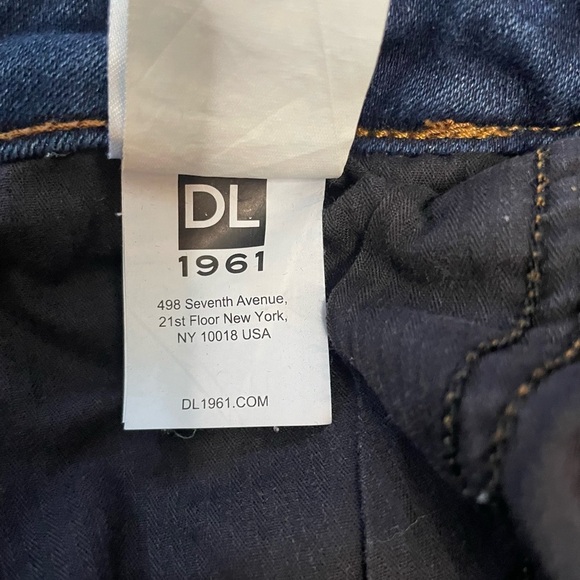 DL 1961 Margaux Instasculpt Mid Rise Ankle Skinny Jeans Frayed Angle Hem Size 29 - Picture 10 of 15